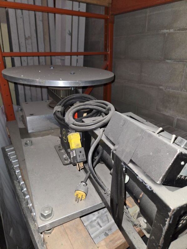 Turntable (small)