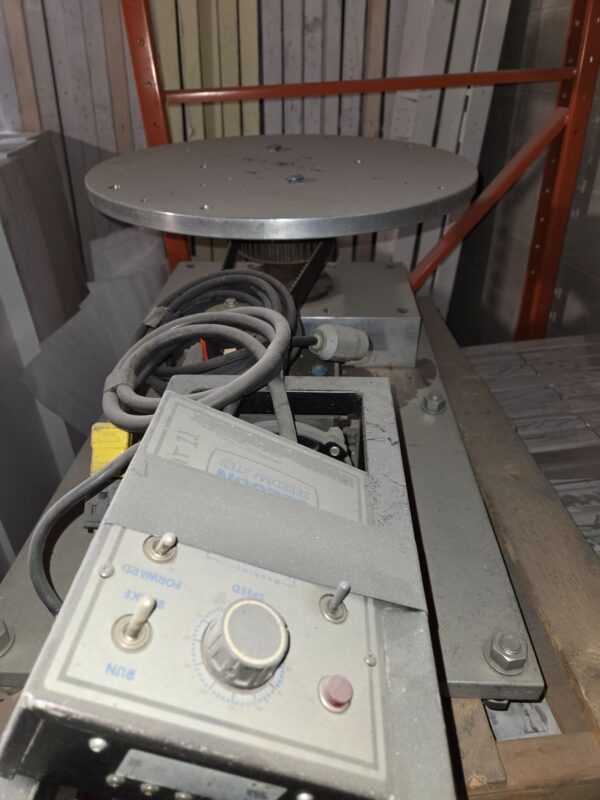 Turntable (small) - Image 2