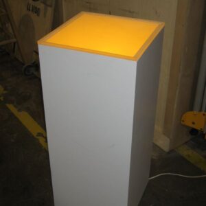 Underlit podium